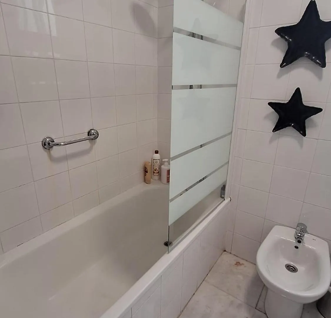 Budget And Lovely Apartments Las Setas 세비야